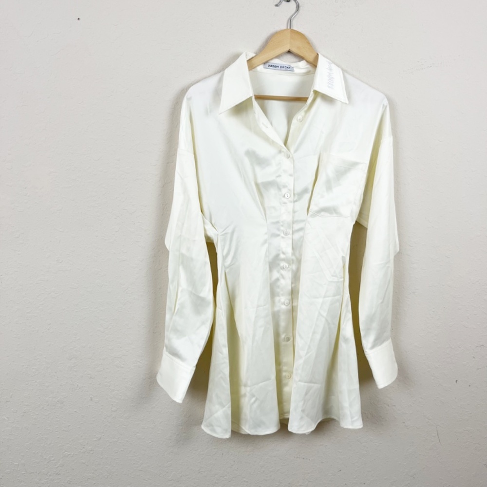 2208M Decaf Ivory Satin Shirt Mini Dress Size Medium